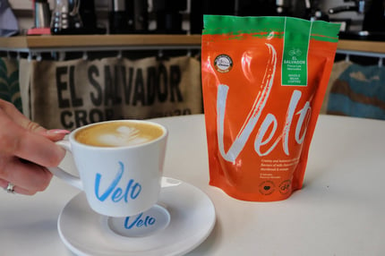 Velo Coffee Roasters El salvador Latte Art